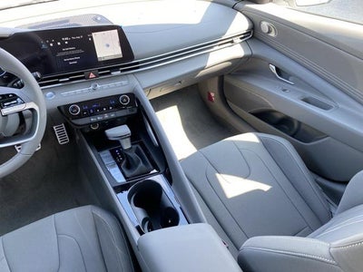 2025 Hyundai Elantra Hybrid SEL Sport