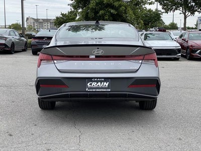 2025 Hyundai Elantra Hybrid SEL Sport