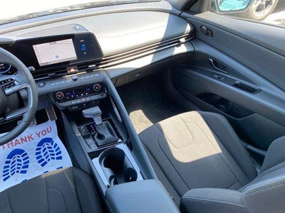 2025 Hyundai Elantra Hybrid SEL Sport