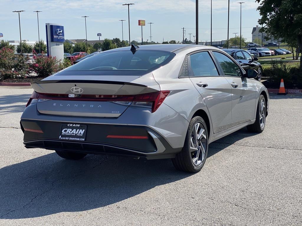 2025 Hyundai Elantra Hybrid SEL Sport