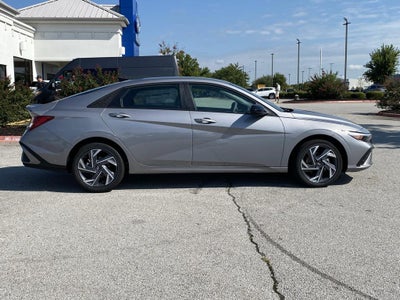 2025 Hyundai Elantra Hybrid SEL Sport