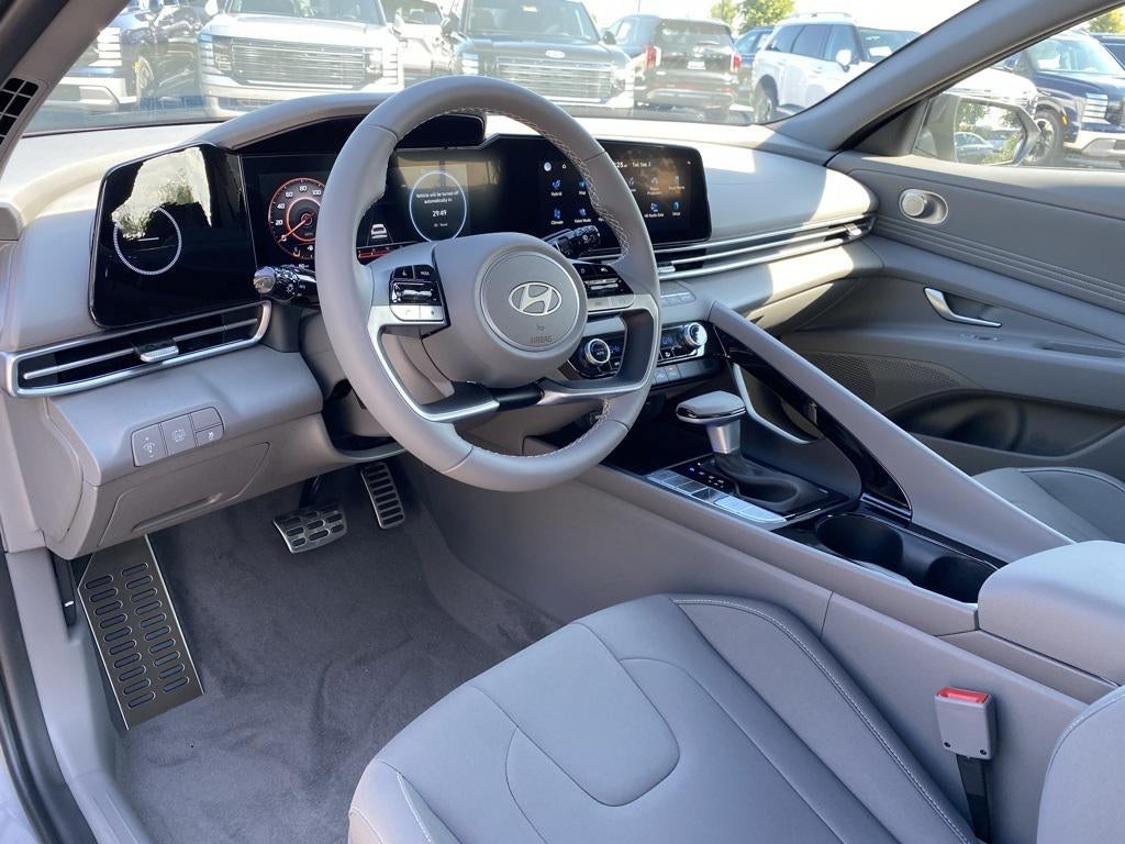 2025 Hyundai Elantra Hybrid SEL Sport