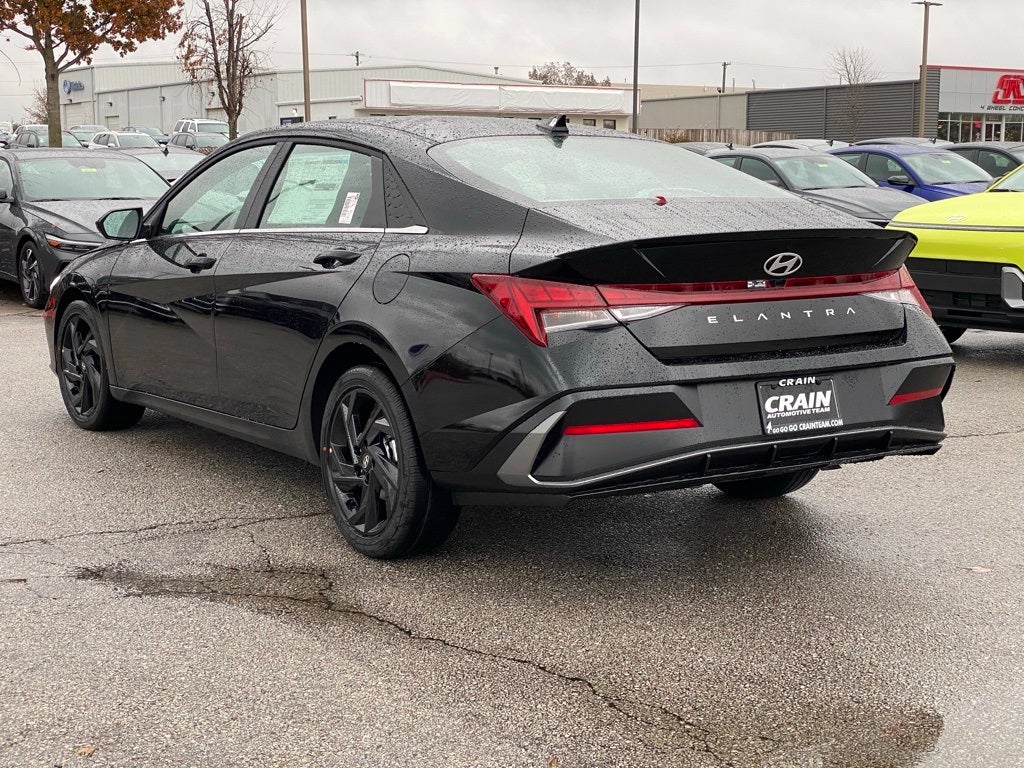 2026 Hyundai Elantra SEL Sport Premium