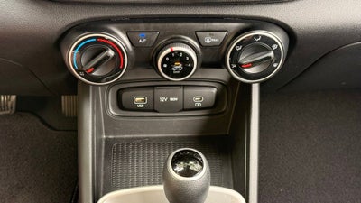 2023 Hyundai Venue SE ONE OWNER CLEAN CARFAX