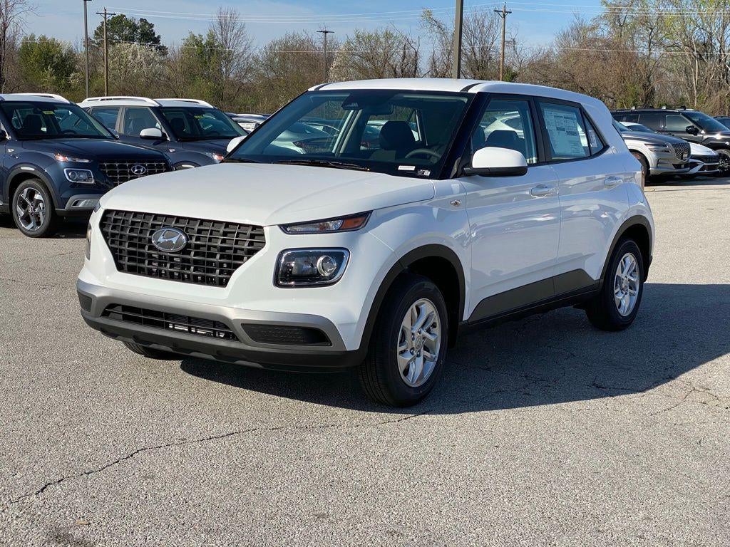 2026 Hyundai Venue SE