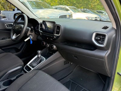 2020 Hyundai Venue SE