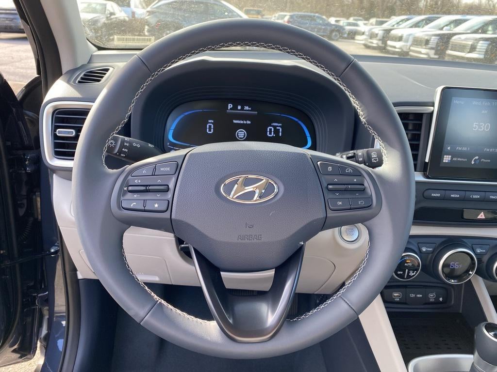 2026 Hyundai Venue SEL w/Two-Tone Roof