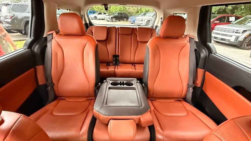 2024 Kia Carnival SX