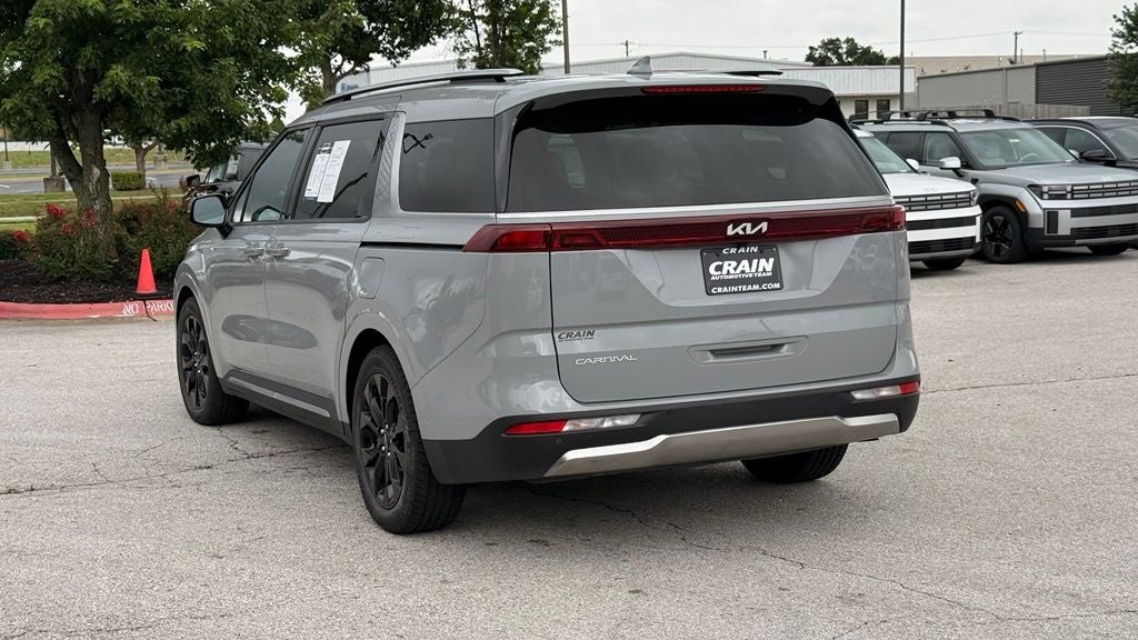 2024 Kia Carnival SX