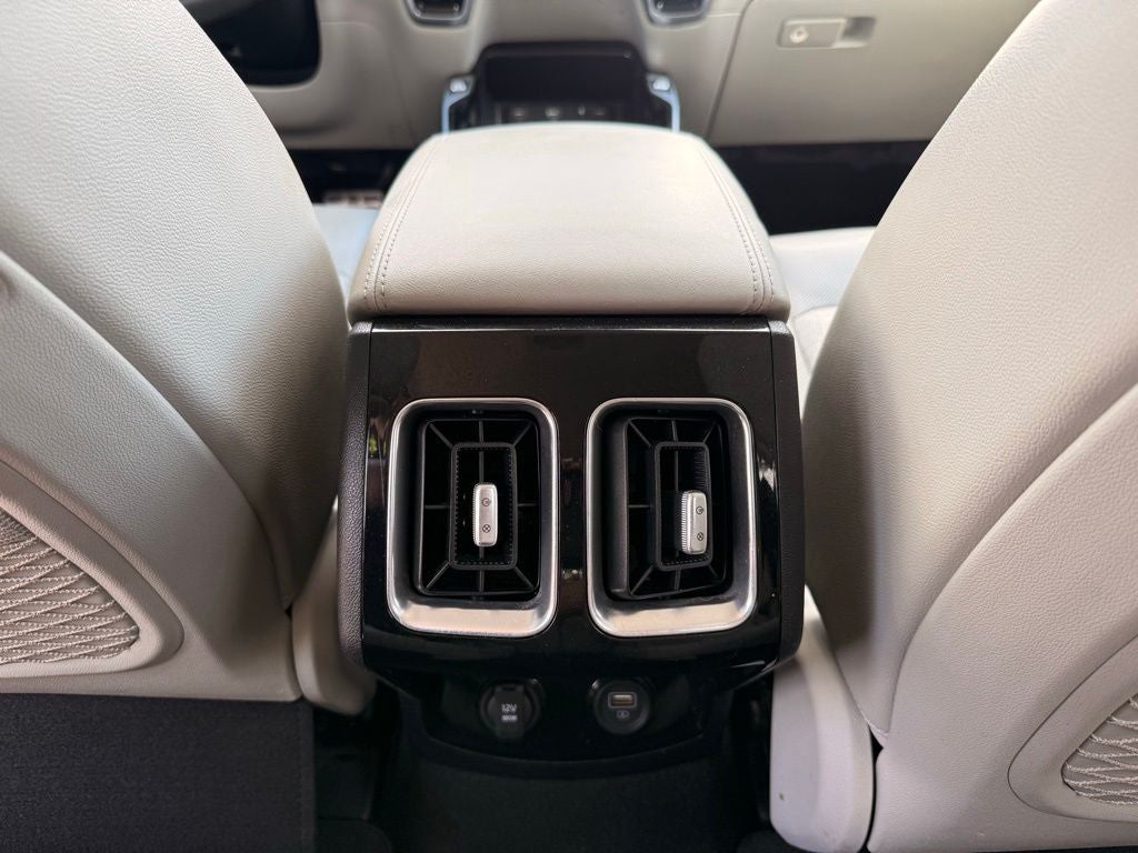 2022 Kia Sorento Plug-In Hybrid SX Prestige