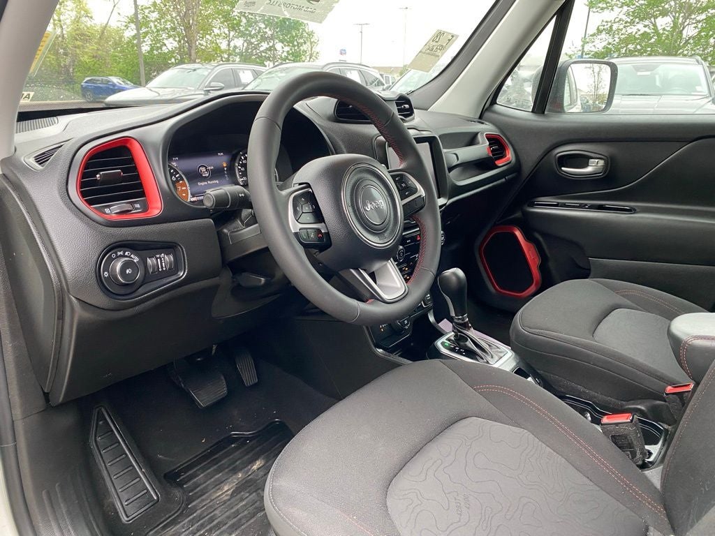 2023 Jeep Renegade Trailhawk