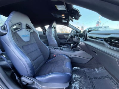 2025 Ford Mustang Dark Horse handling package,appearance pack,recaro seats