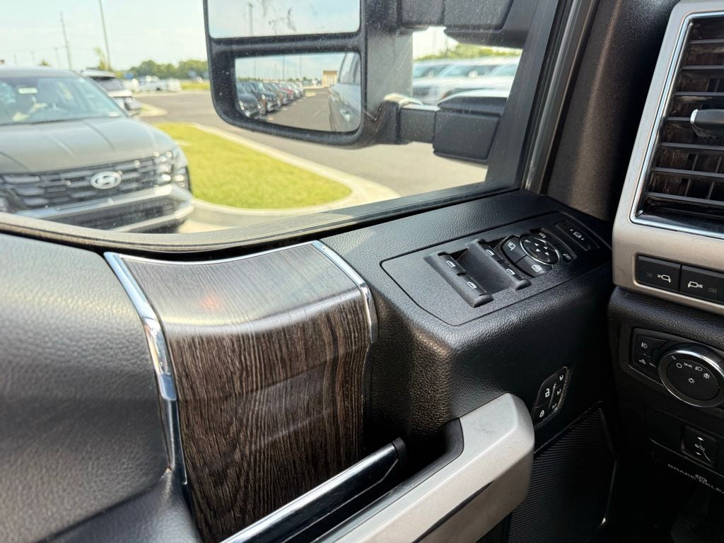 2021 Ford F-250SD Lariat