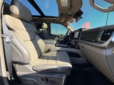 2025 Ford F-250SD Platinum