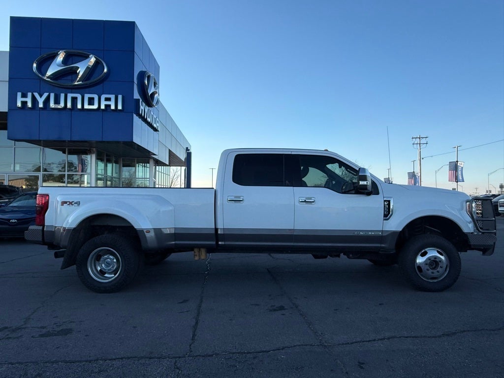 2018 Ford F-350SD Lariat Hard loaded!! DELETED