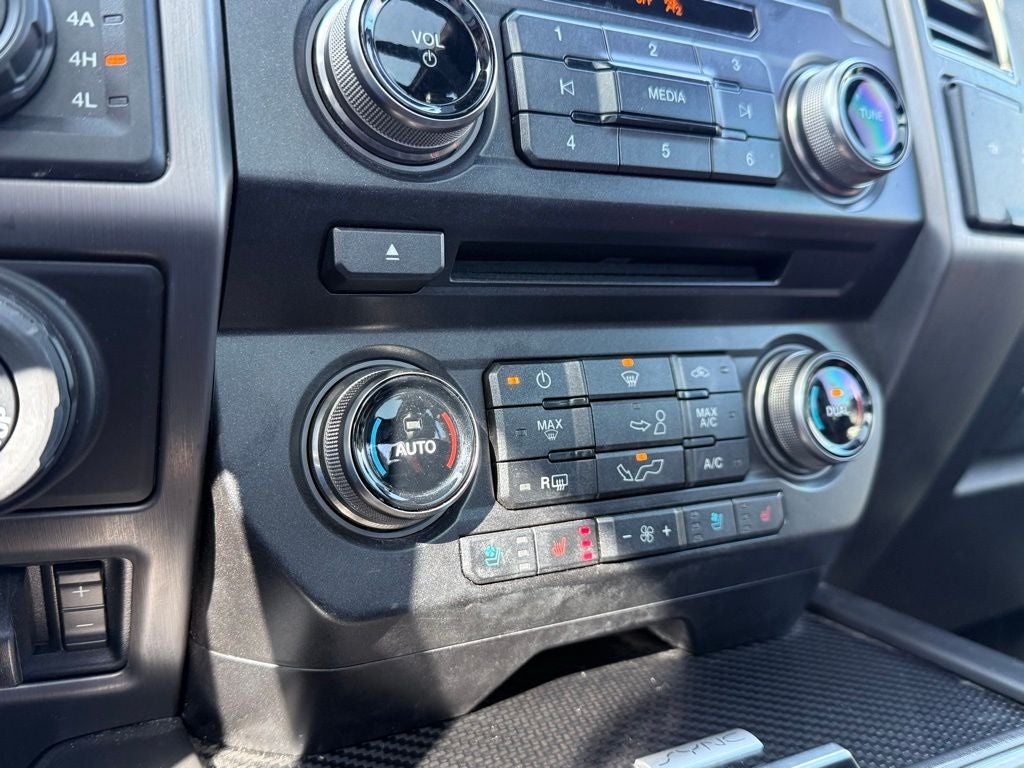 2018 Ford F-150 Raptor rapt tech pack,360 camera,stell bumper,twin moonro