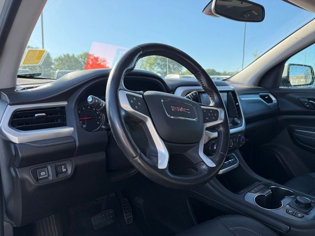 2020 GMC Acadia SLT
