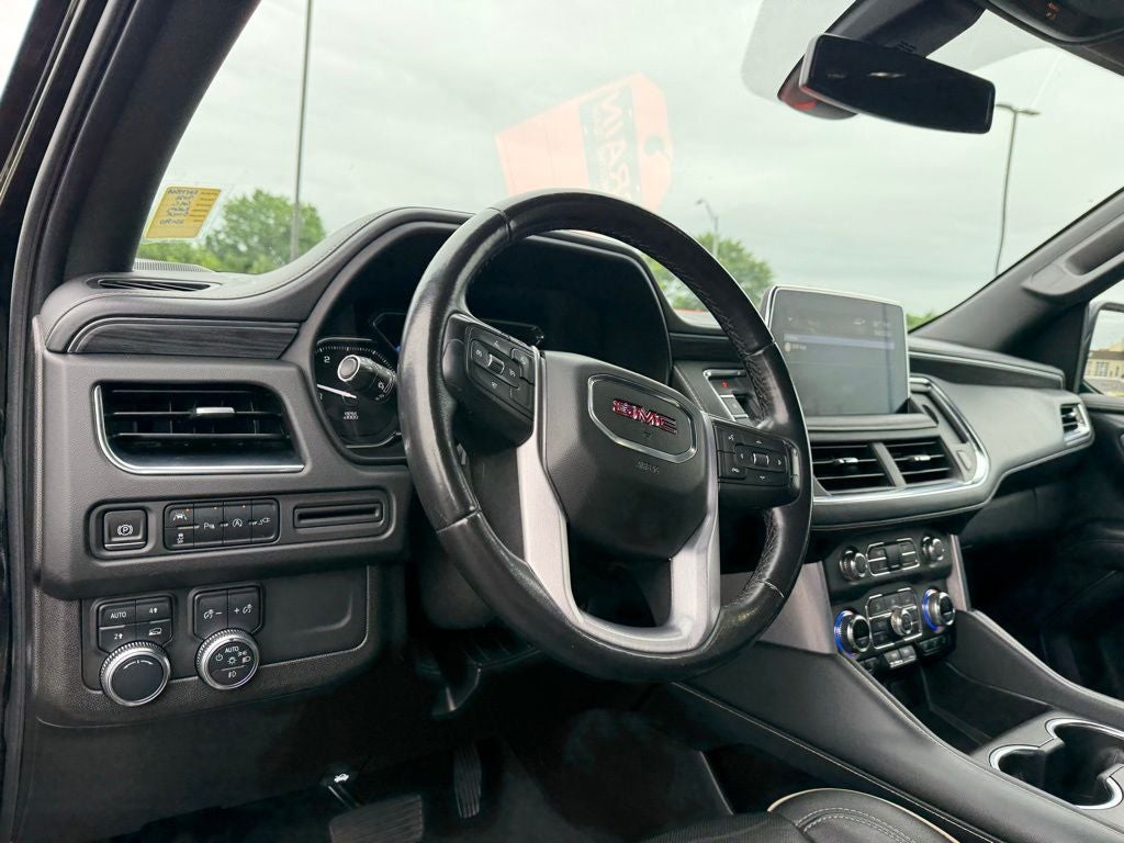 2021 GMC Yukon SLT