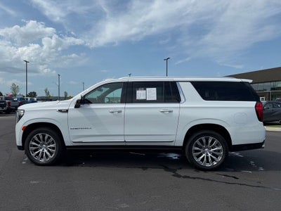 2022 GMC Yukon XL Denali