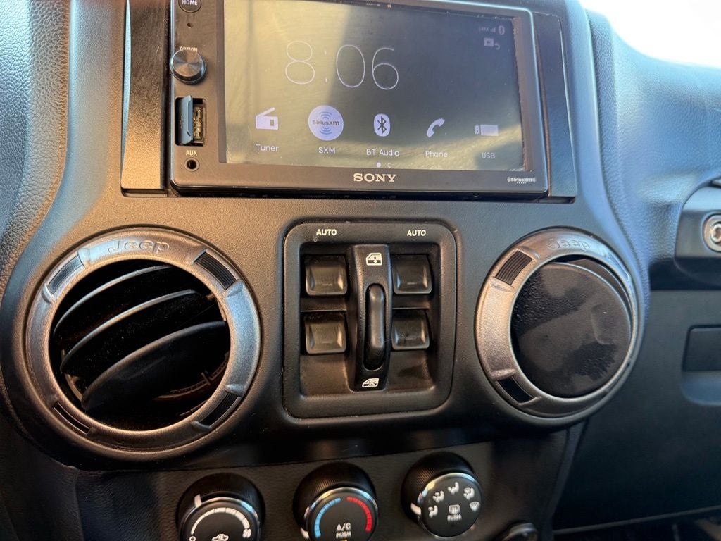 2011 Jeep Wrangler Unlimited Sport