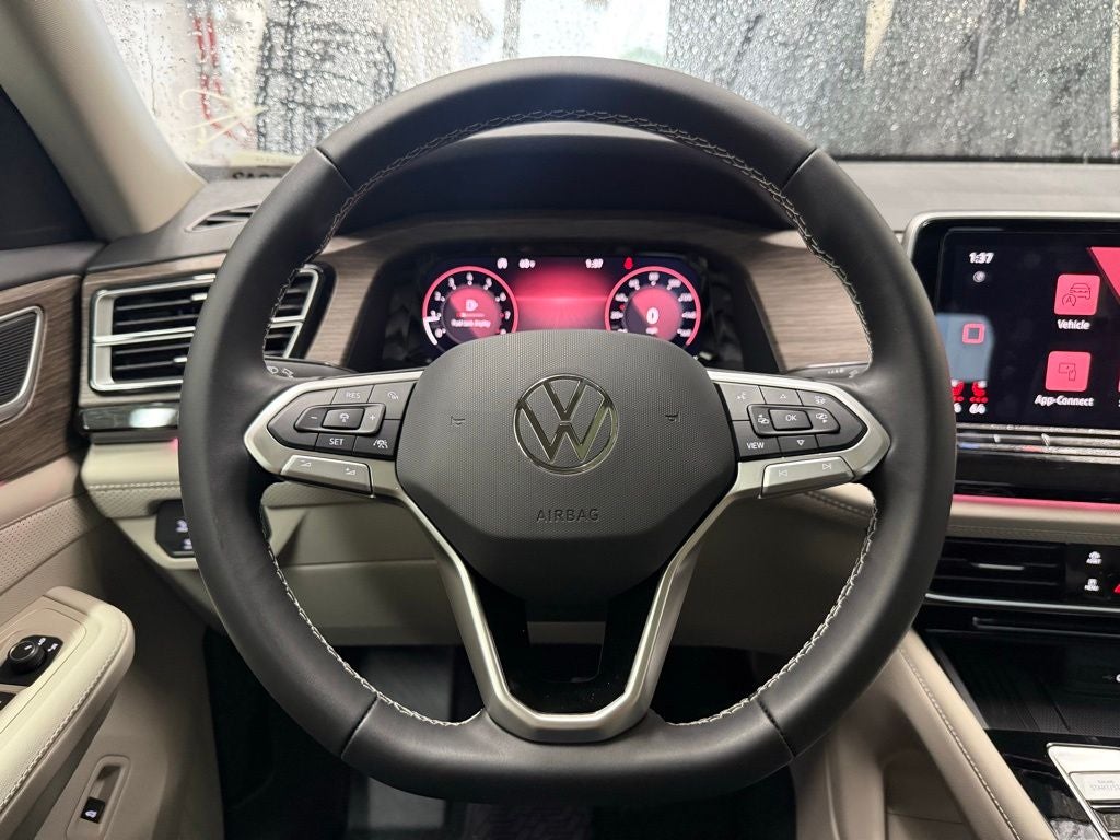 2026 Volkswagen Atlas 2.0T SEL