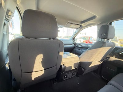 2025 GMC Sierra 1500 SLE