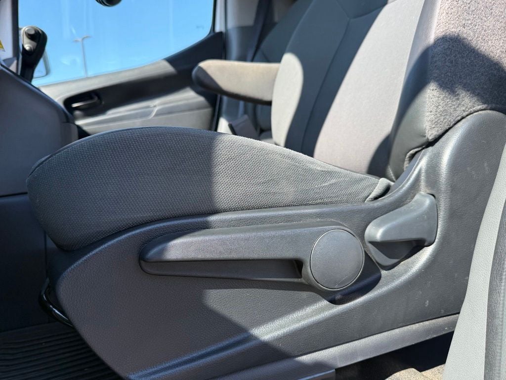 2017 Nissan NV200 SV