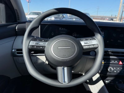 2026 Hyundai Tucson SE FWD