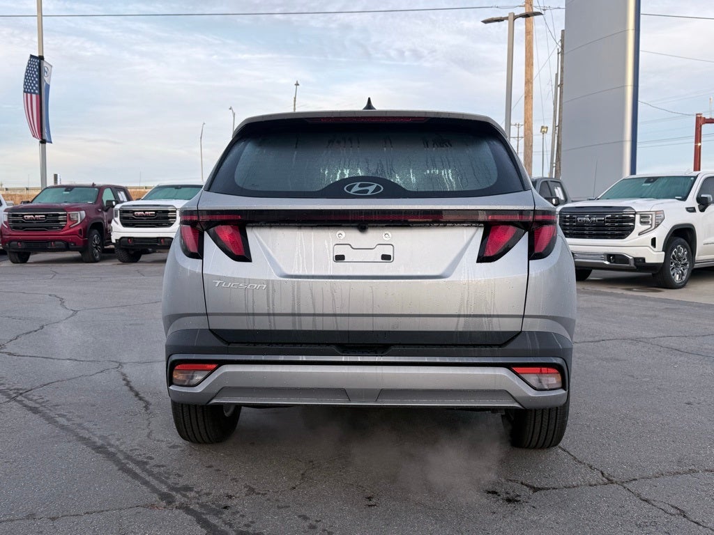2026 Hyundai Tucson SE FWD
