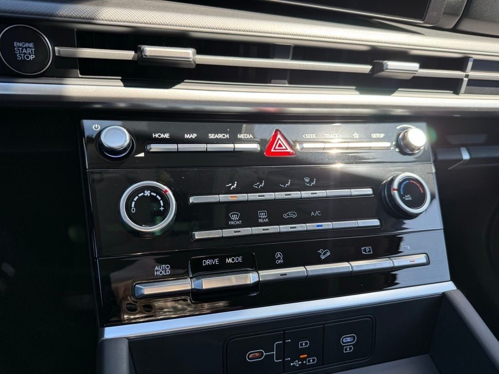 2026 Hyundai Santa Fe SE FWD