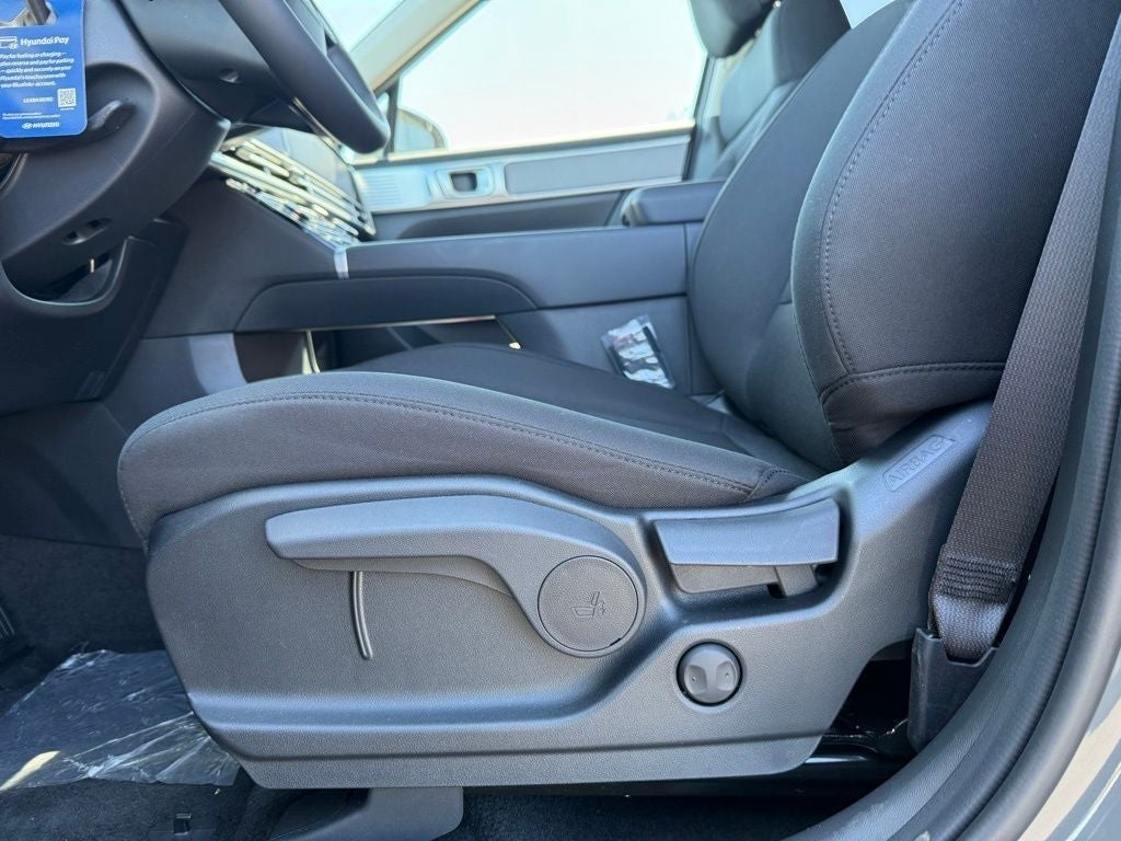 2026 Hyundai Santa Fe SE FWD