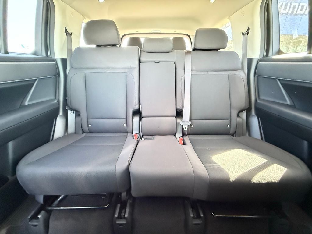 2026 Hyundai Santa Fe SE FWD