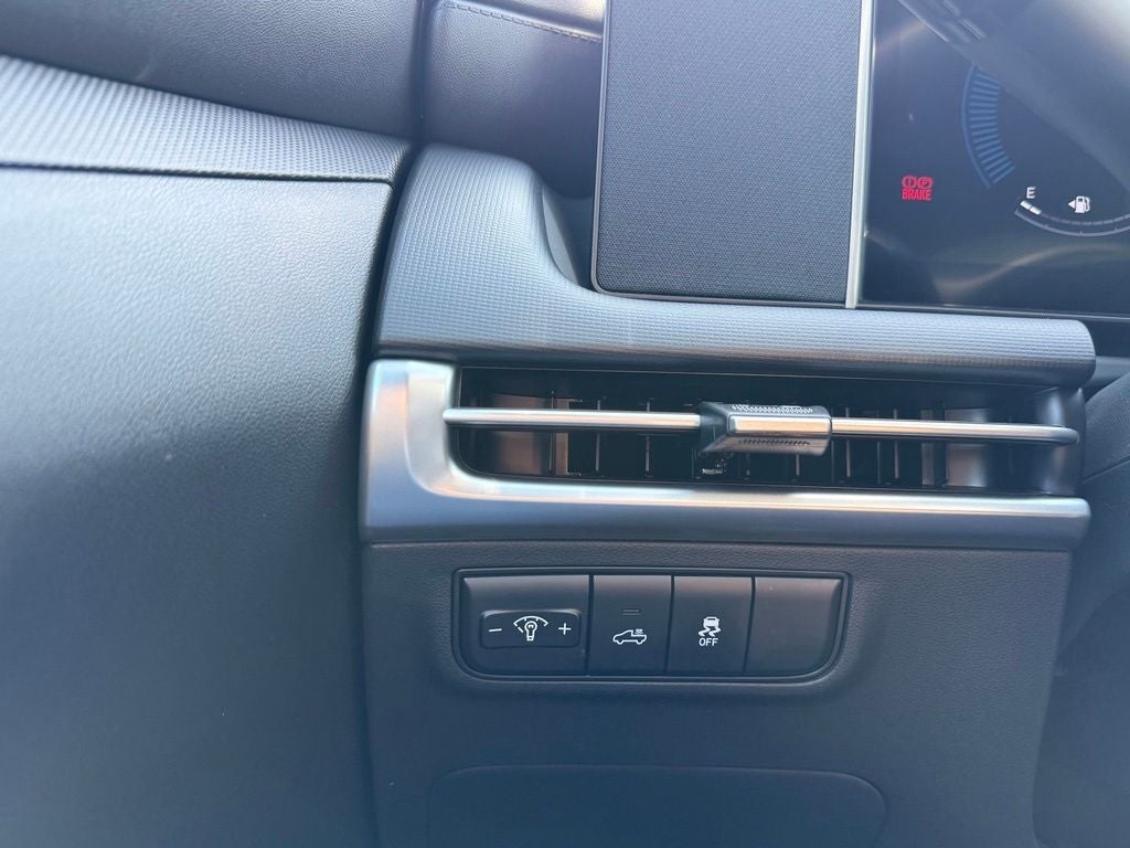 2027 Hyundai Santa Cruz SE FWD