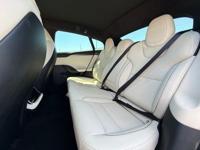 2021 Tesla Model S Plaid