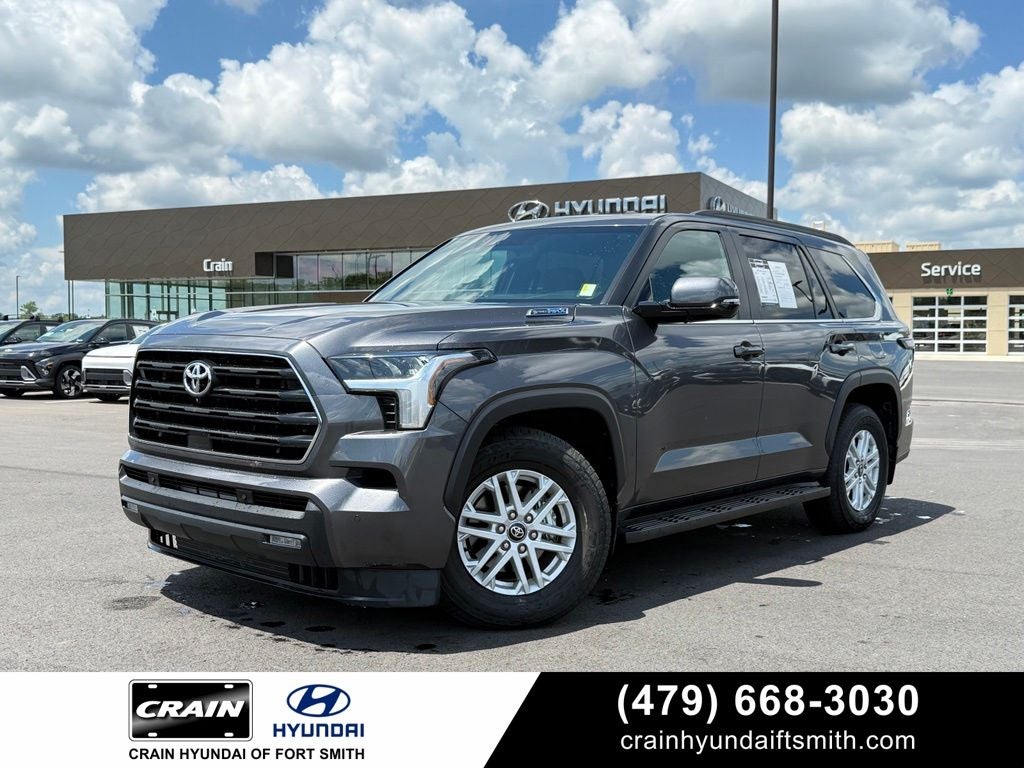 2025 Toyota Sequoia SR5