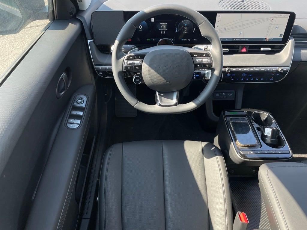 2025 Hyundai IONIQ 5 SEL