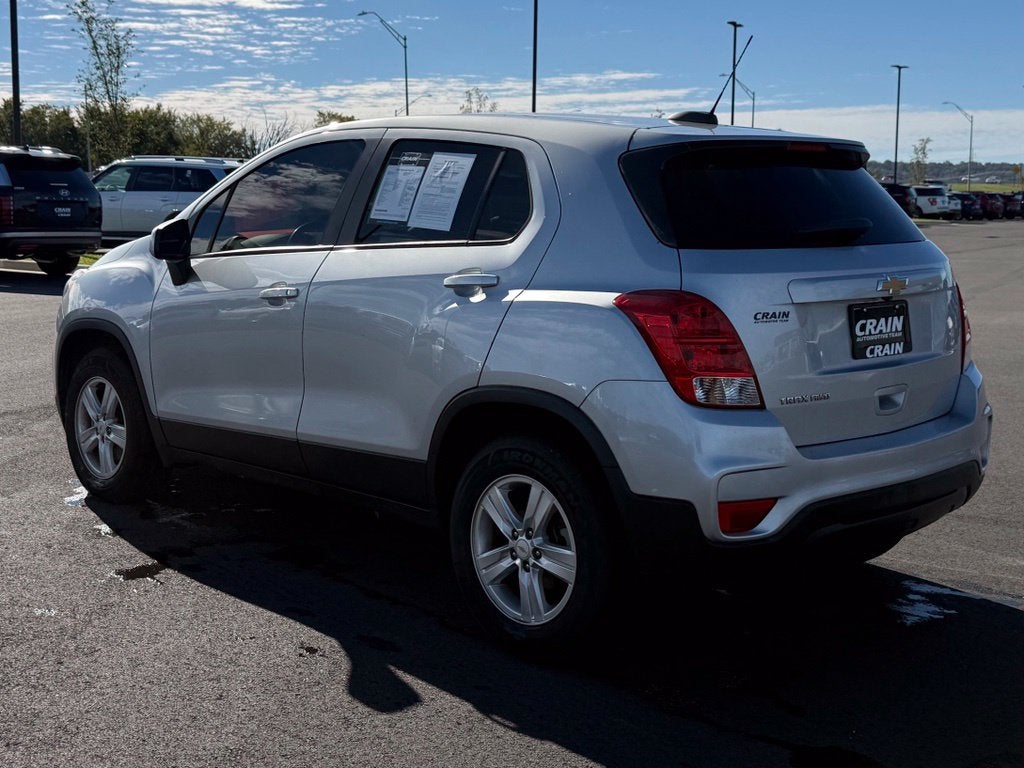2021 Chevrolet Trax LS - Photo 7