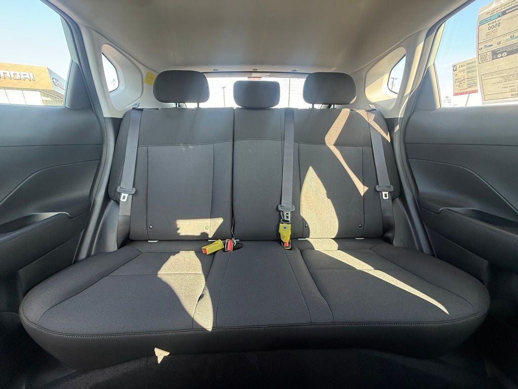 2027 Hyundai Kona SE FWD