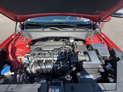 2027 Hyundai Kona SE FWD