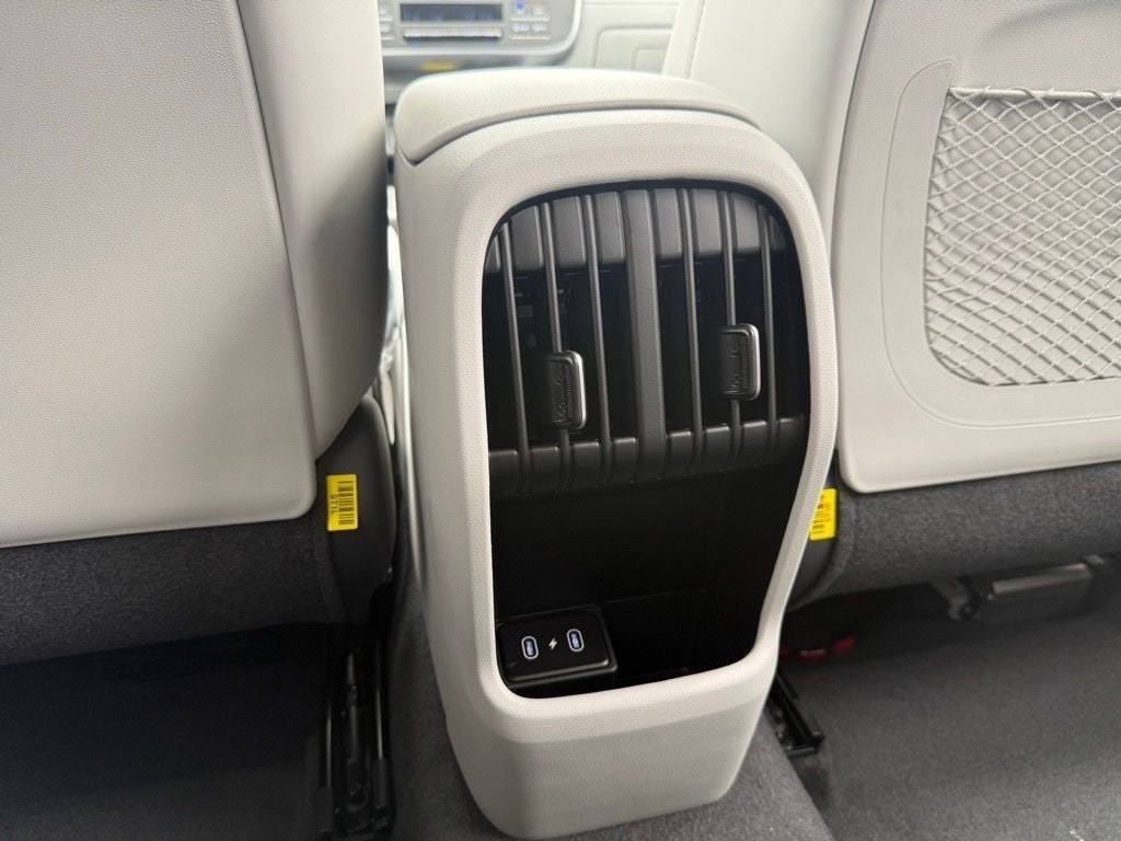 2026 Hyundai Kona SEL Premium FWD