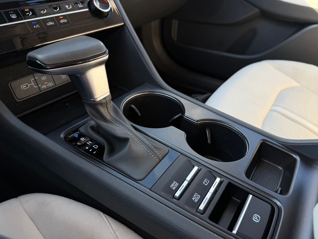 2025 Hyundai Sonata SE