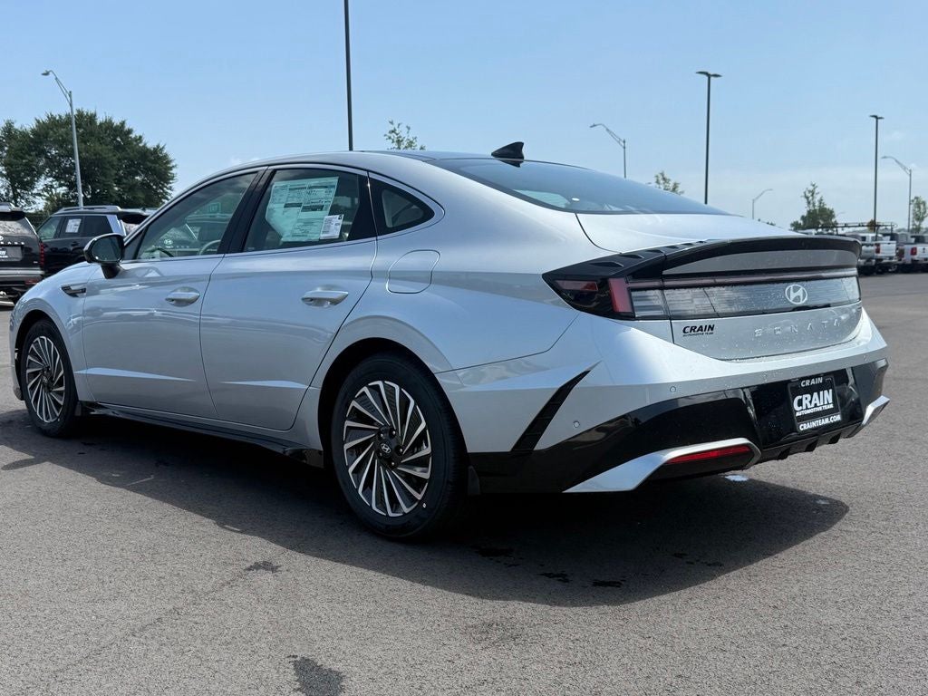2026 Hyundai Sonata Hybrid Limited