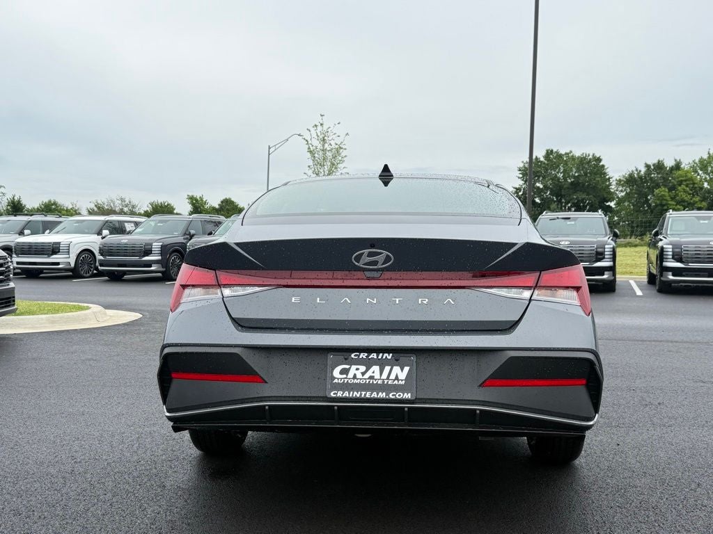 2026 Hyundai Elantra SE