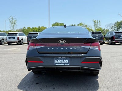 2026 Hyundai Elantra SE