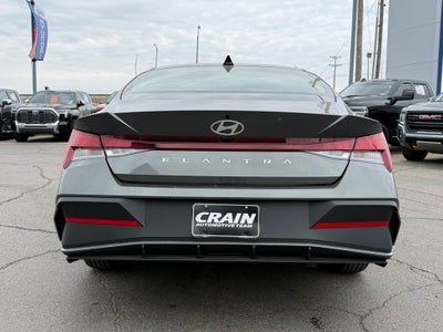 2026 Hyundai Elantra SE