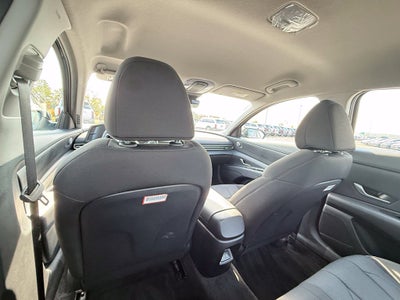 2026 Hyundai Elantra SE