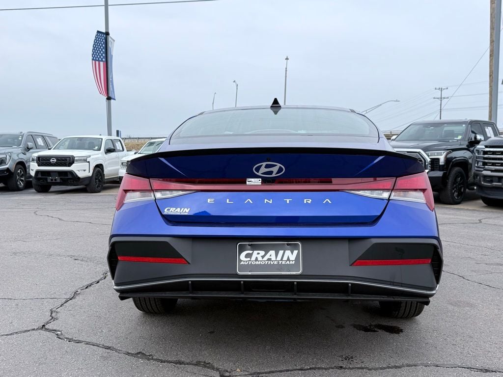 2026 Hyundai Elantra SEL Sport