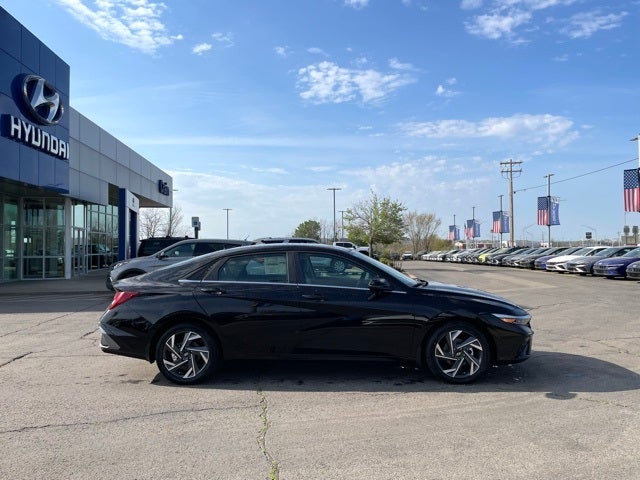 2025 Hyundai Elantra Hybrid Limited