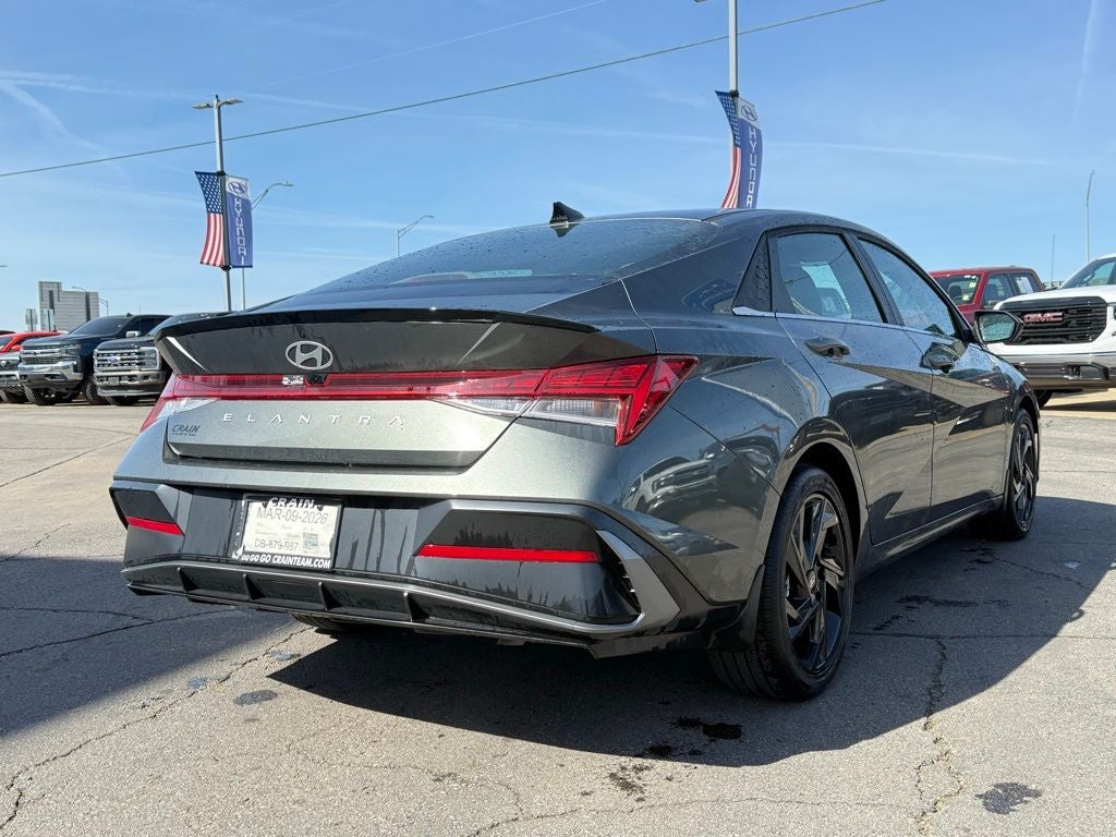 2026 Hyundai Elantra SEL Sport Premium