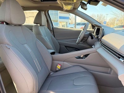 2026 Hyundai Elantra SEL Sport Premium